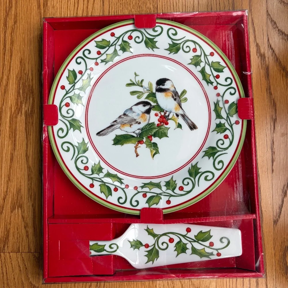 Andrea by Sadek Holiday cake plate and server set